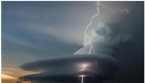 雷電的產生原理