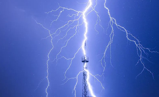 浪涌保護器-直擊雷電的危害